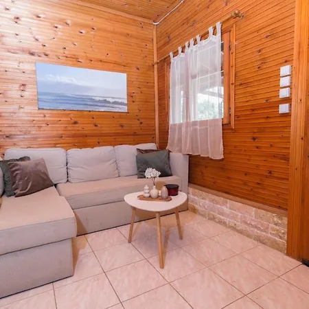 Apartment Capsule House Kalandra