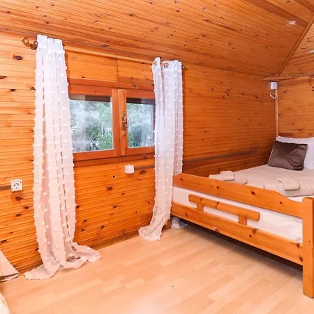 Capsule House * Kalandra